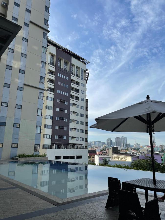 The Persimmon Studios Near Ayala And Sm City Cebu Ngoại thất bức ảnh