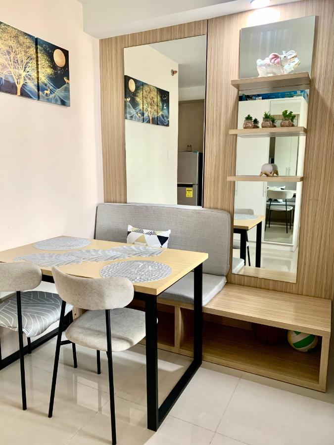 The Persimmon Studios Near Ayala And Sm City Cebu Ngoại thất bức ảnh