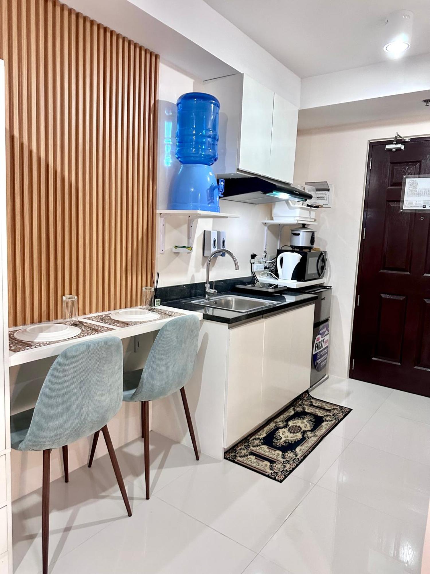 The Persimmon Studios Near Ayala And Sm City Cebu Ngoại thất bức ảnh