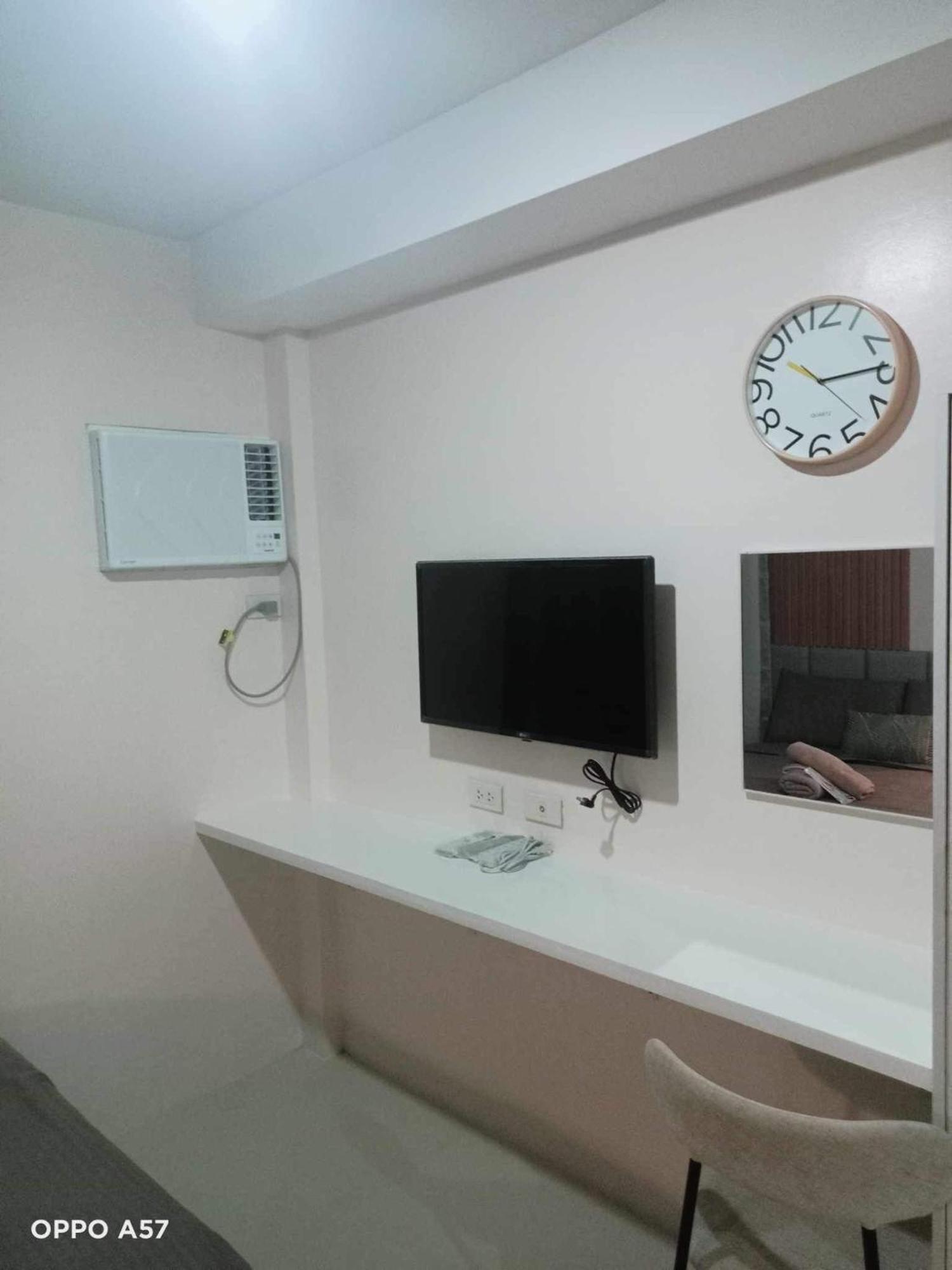 The Persimmon Studios Near Ayala And Sm City Cebu Phòng bức ảnh