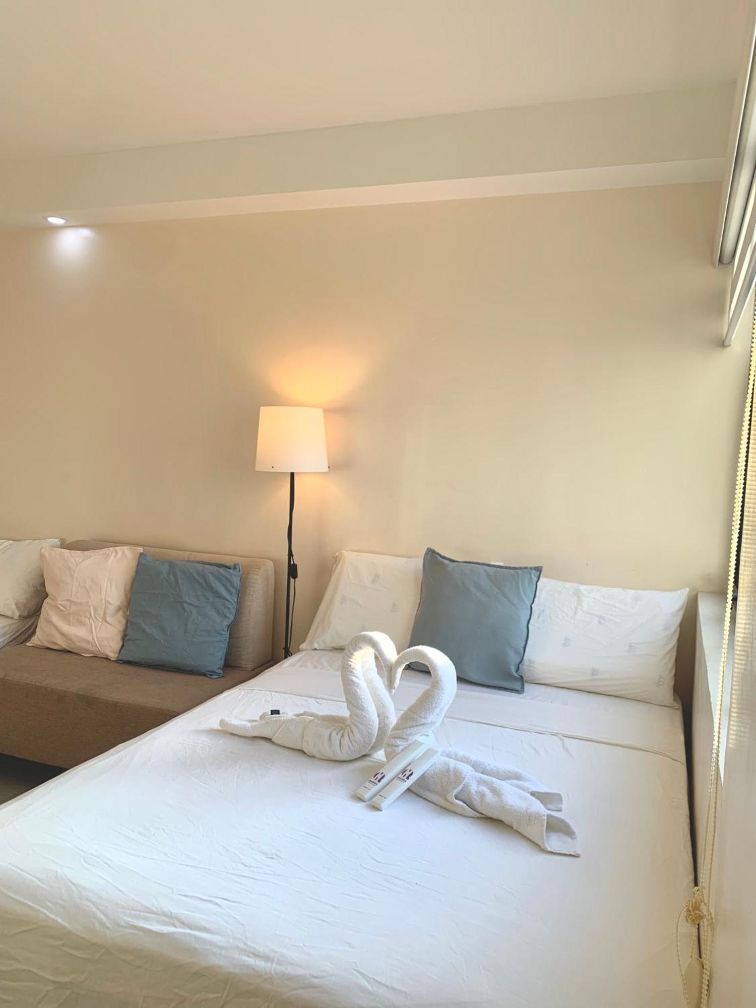 The Persimmon Studios Near Ayala And Sm City Cebu Phòng bức ảnh