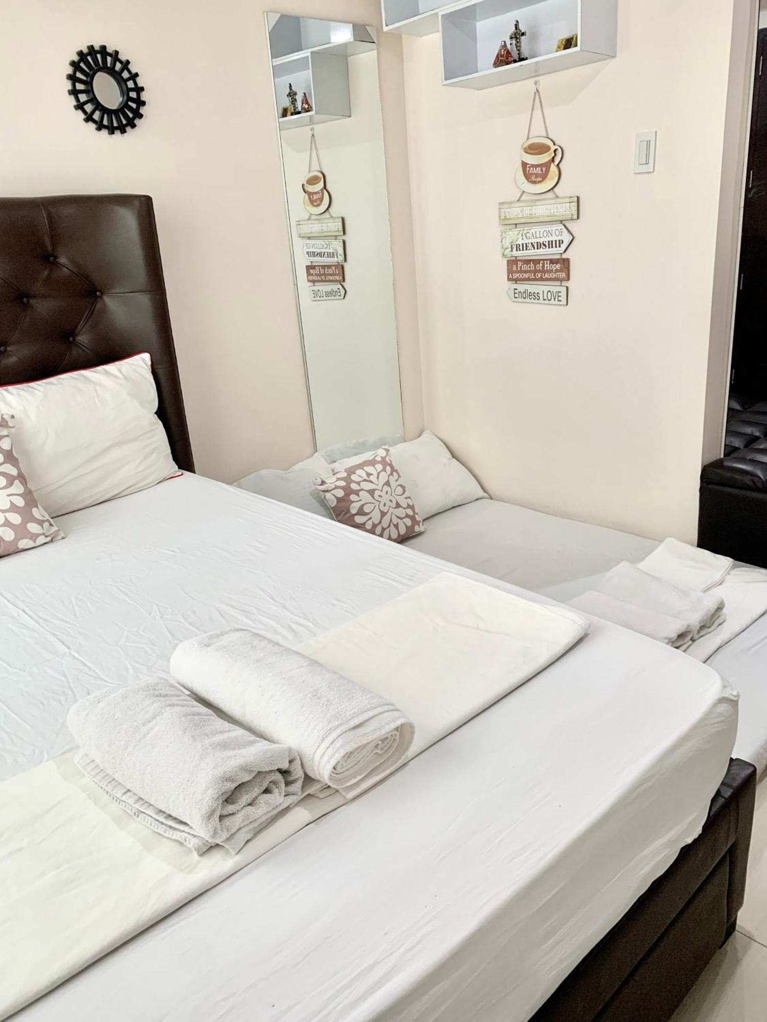 The Persimmon Studios Near Ayala And Sm City Cebu Phòng bức ảnh