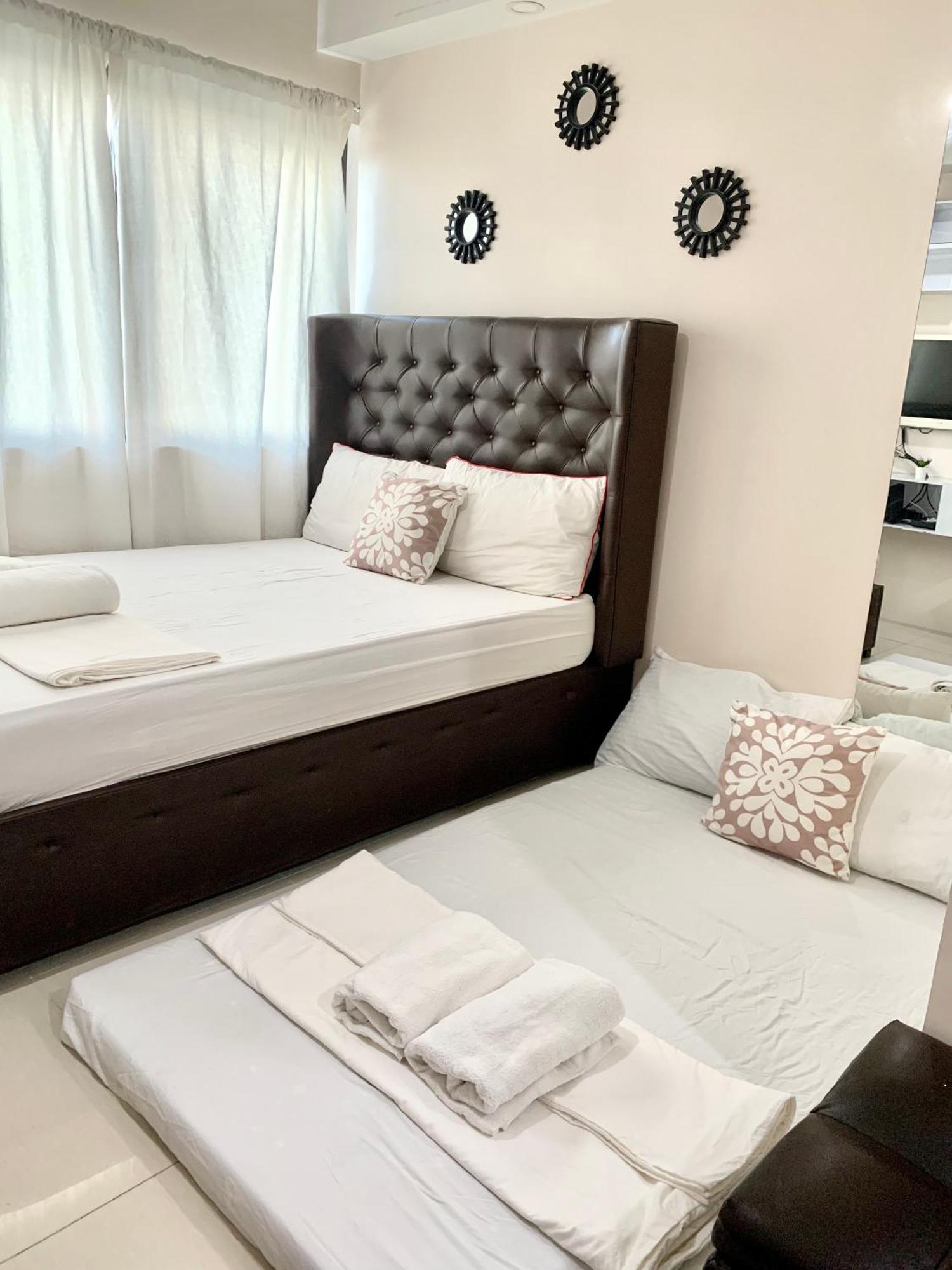 The Persimmon Studios Near Ayala And Sm City Cebu Phòng bức ảnh