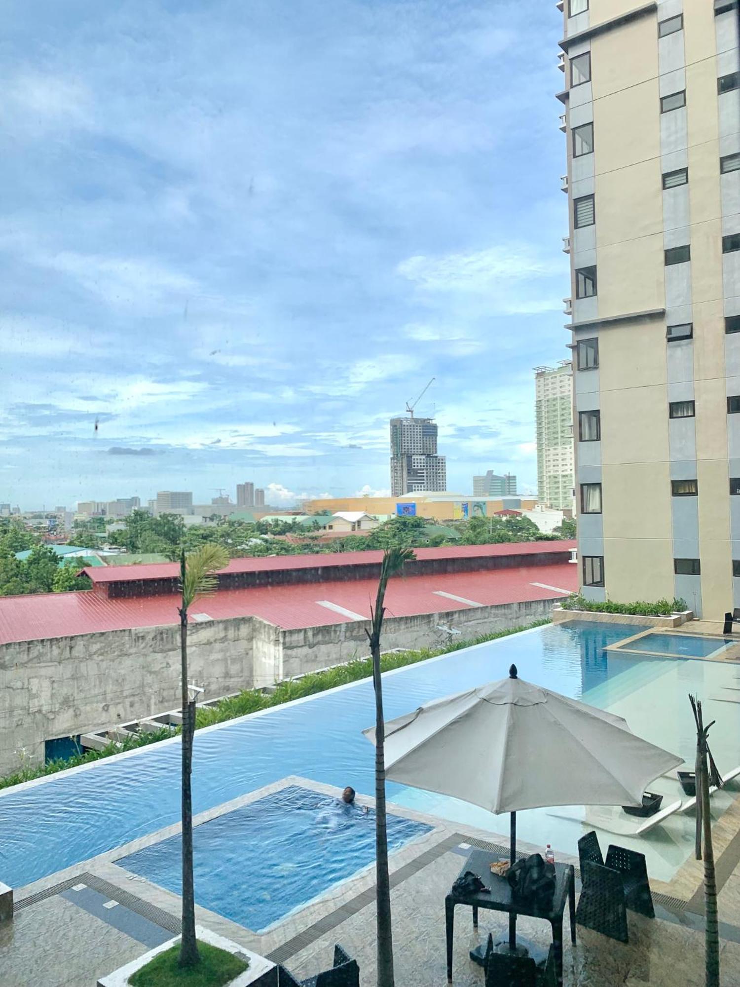 The Persimmon Studios Near Ayala And Sm City Cebu Phòng bức ảnh
