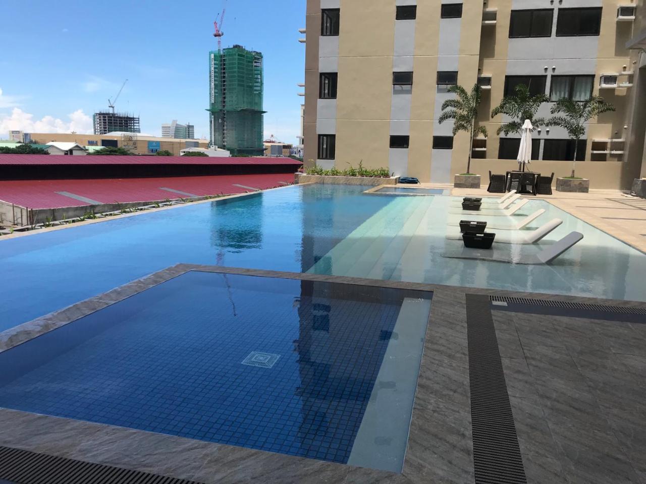 The Persimmon Studios Near Ayala And Sm City Cebu Ngoại thất bức ảnh